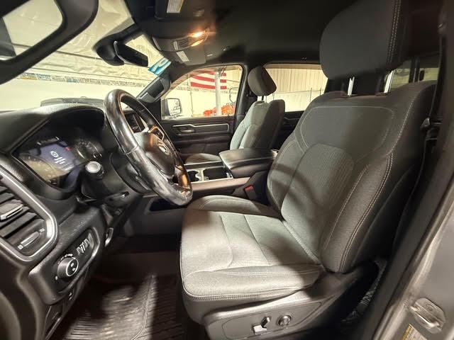 RAM 1500 Big Horn/Lone Star 4x4 Crew Cab 5'7" Box 2019