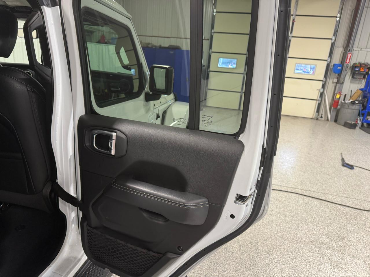 Jeep Wrangler 4xe Unlimited Sahara 4x4 2022