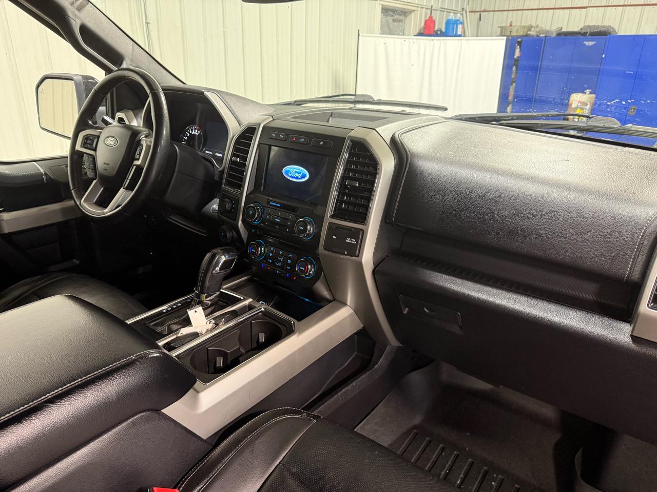 Ford F-150 Lariat 4WD SuperCrew 5.5' Box 2018