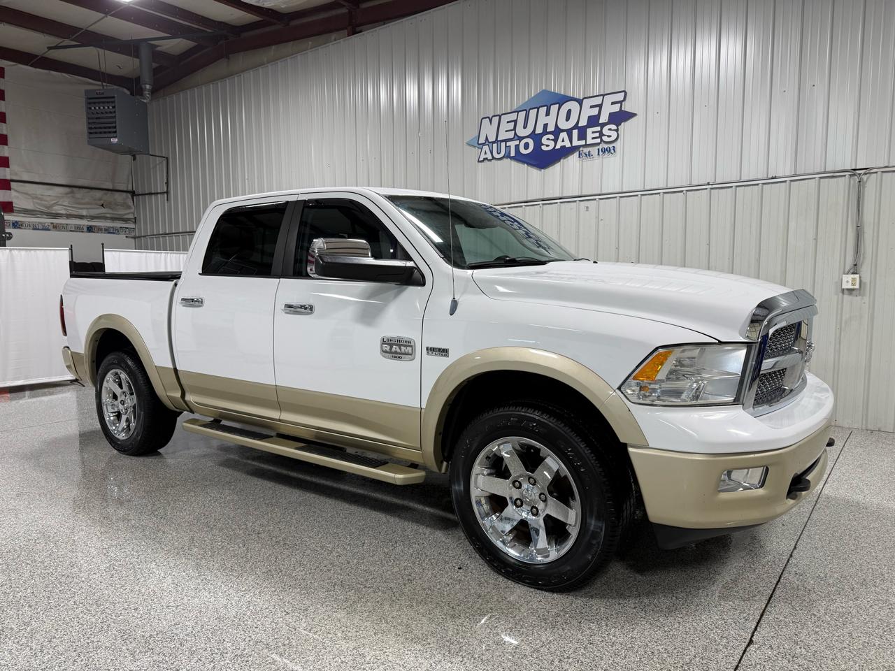 RAM 1500 4WD Crew Cab 140.5" Laramie Longhorn Edition 2012