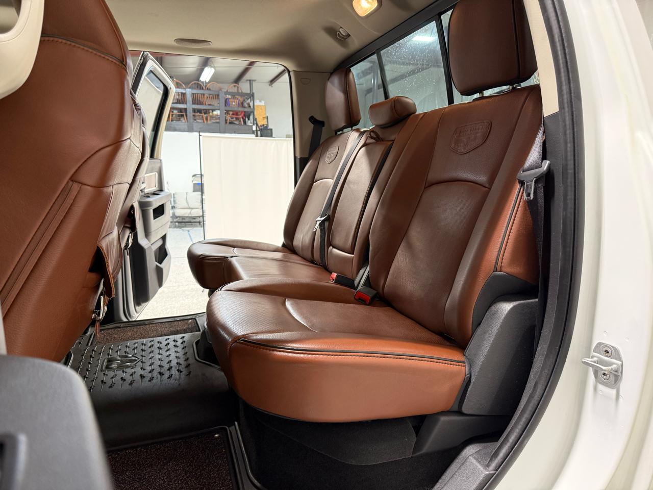 RAM 1500 4WD Crew Cab 140.5" Laramie Longhorn Edition 2012