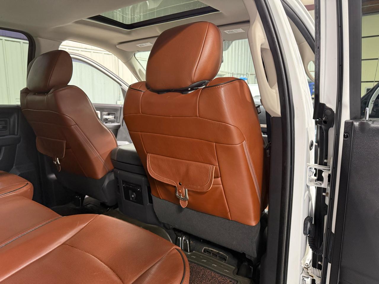 RAM 1500 4WD Crew Cab 140.5" Laramie Longhorn Edition 2012