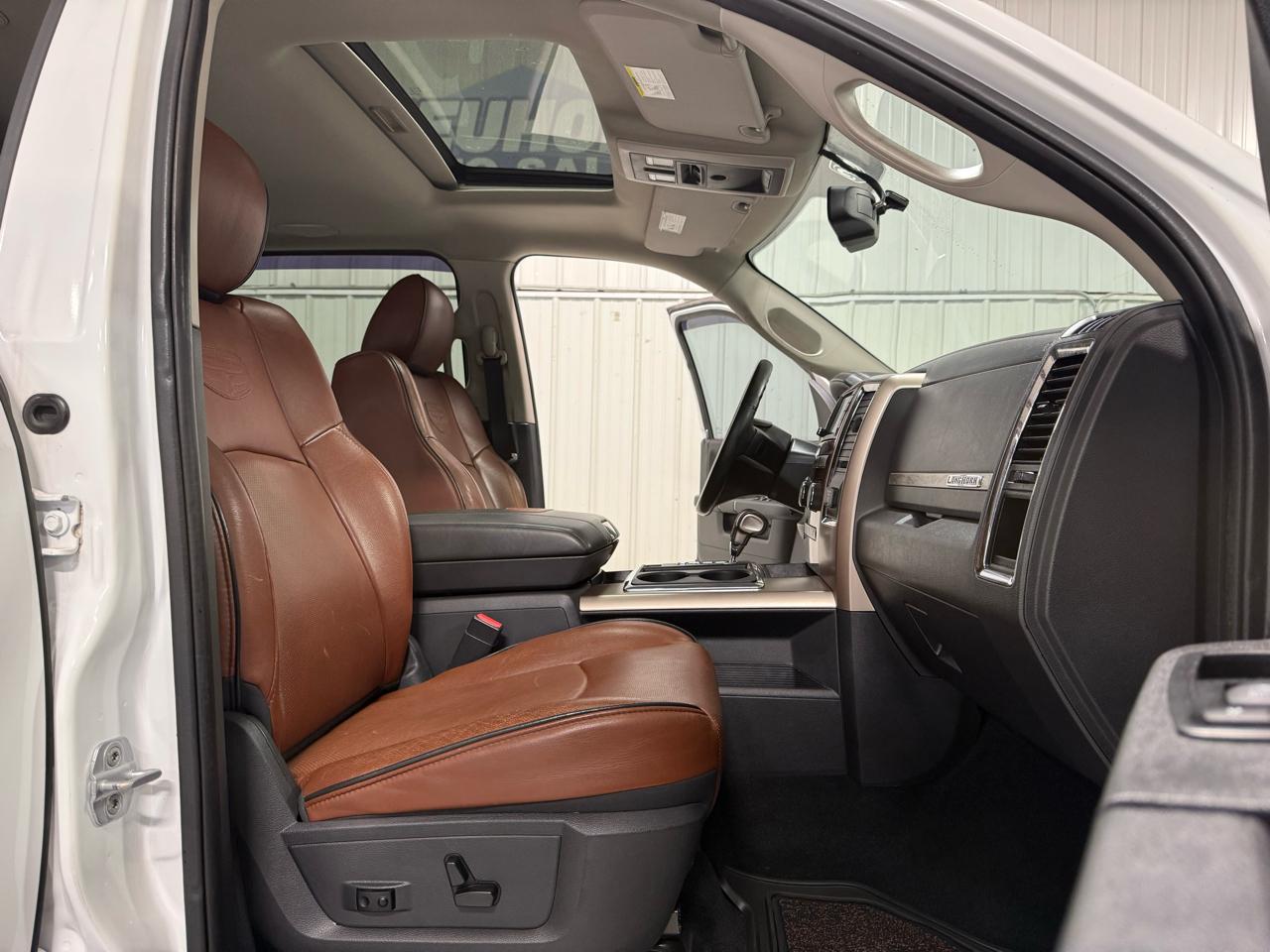 RAM 1500 4WD Crew Cab 140.5" Laramie Longhorn Edition 2012