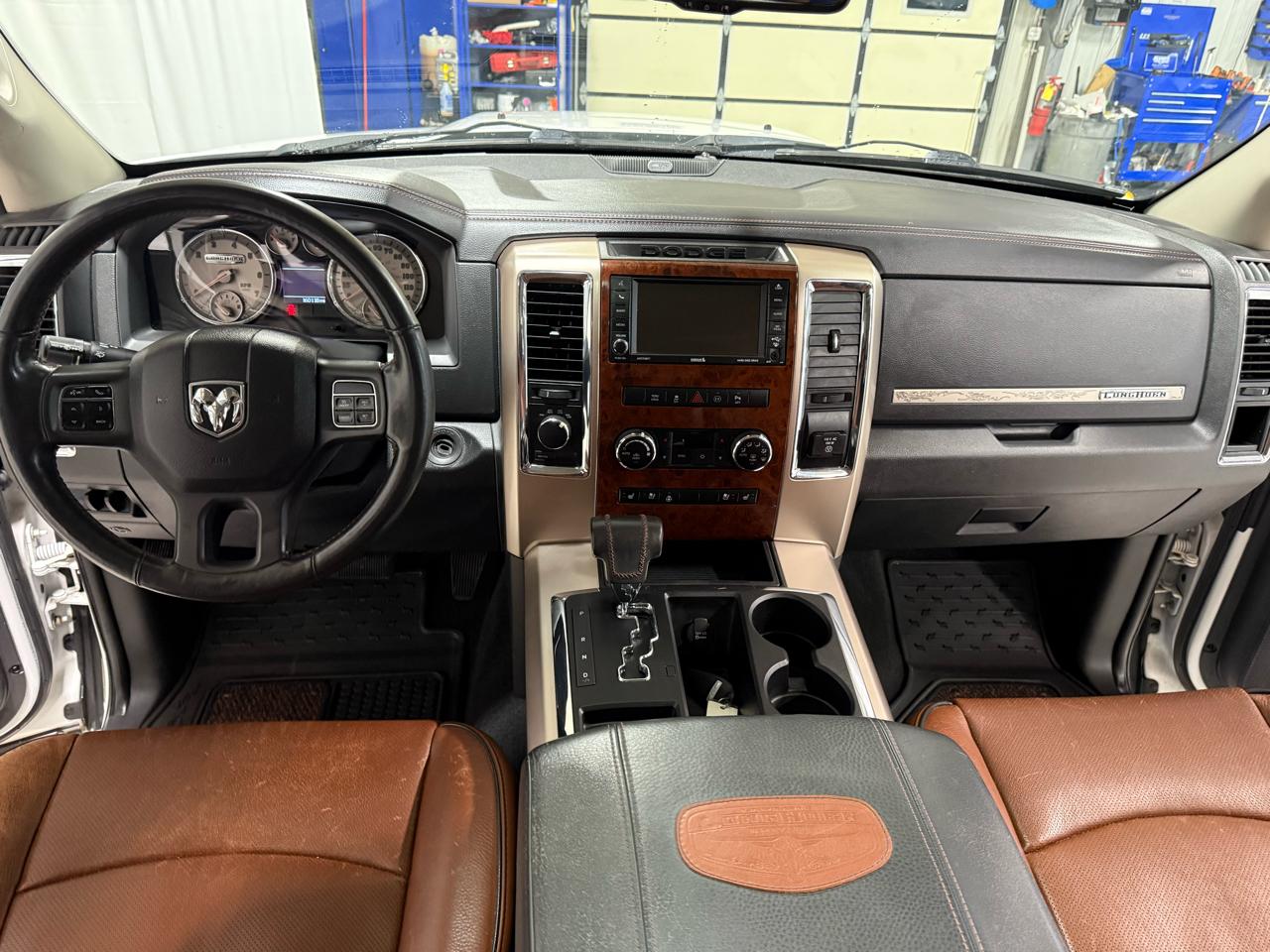 RAM 1500 4WD Crew Cab 140.5" Laramie Longhorn Edition 2012