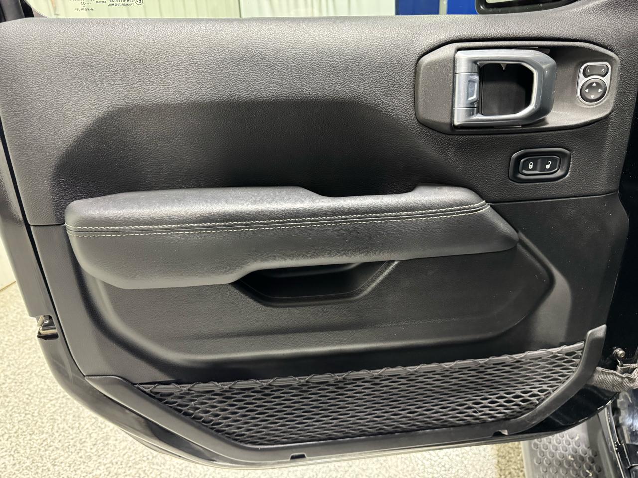 Jeep Wrangler 4xe Unlimited Sahara 4x4 2022