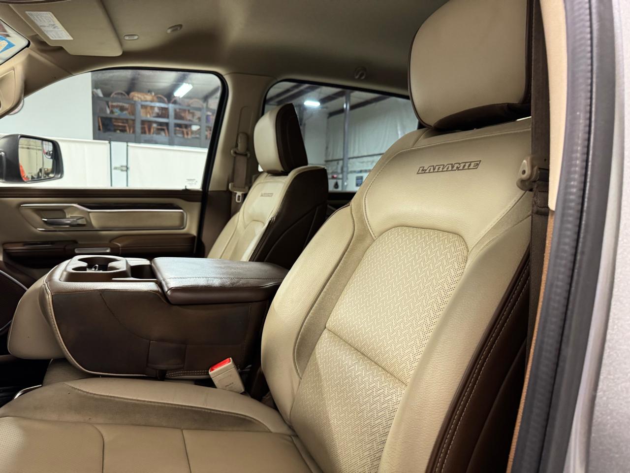 RAM 1500 Laramie 4x4 Crew Cab 6'4" Box 2019