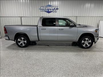 2019 RAM 1500 Laramie 4x4 Crew Cab 6'4" Box