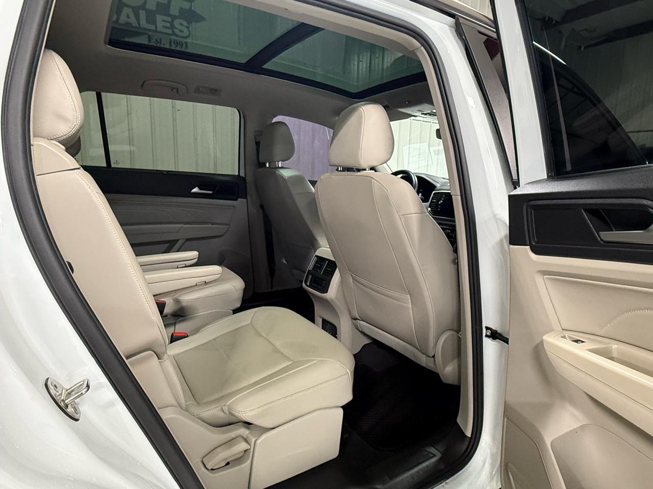 Volkswagen Atlas 2021.5 3.6L V6 SEL R-Line FWD 2021