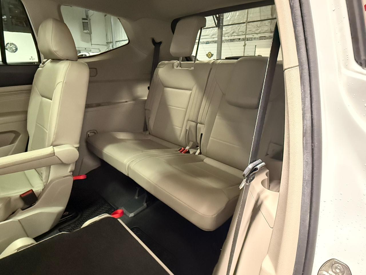 Volkswagen Atlas 2021.5 3.6L V6 SEL R-Line FWD 2021