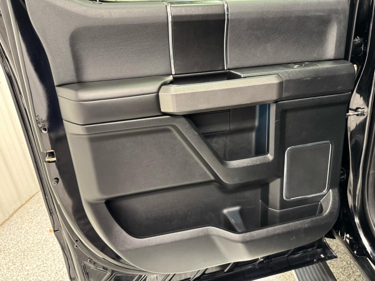 Ford F-150 Platinum 4WD SuperCrew 5.5' Box 2018