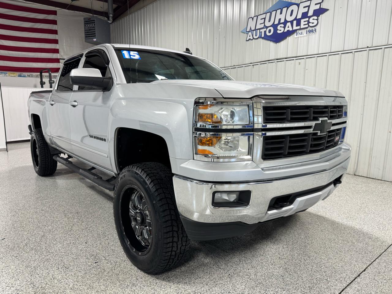 Chevrolet Silverado 1500 4WD Crew Cab 143.5" LT w/1LT 2015