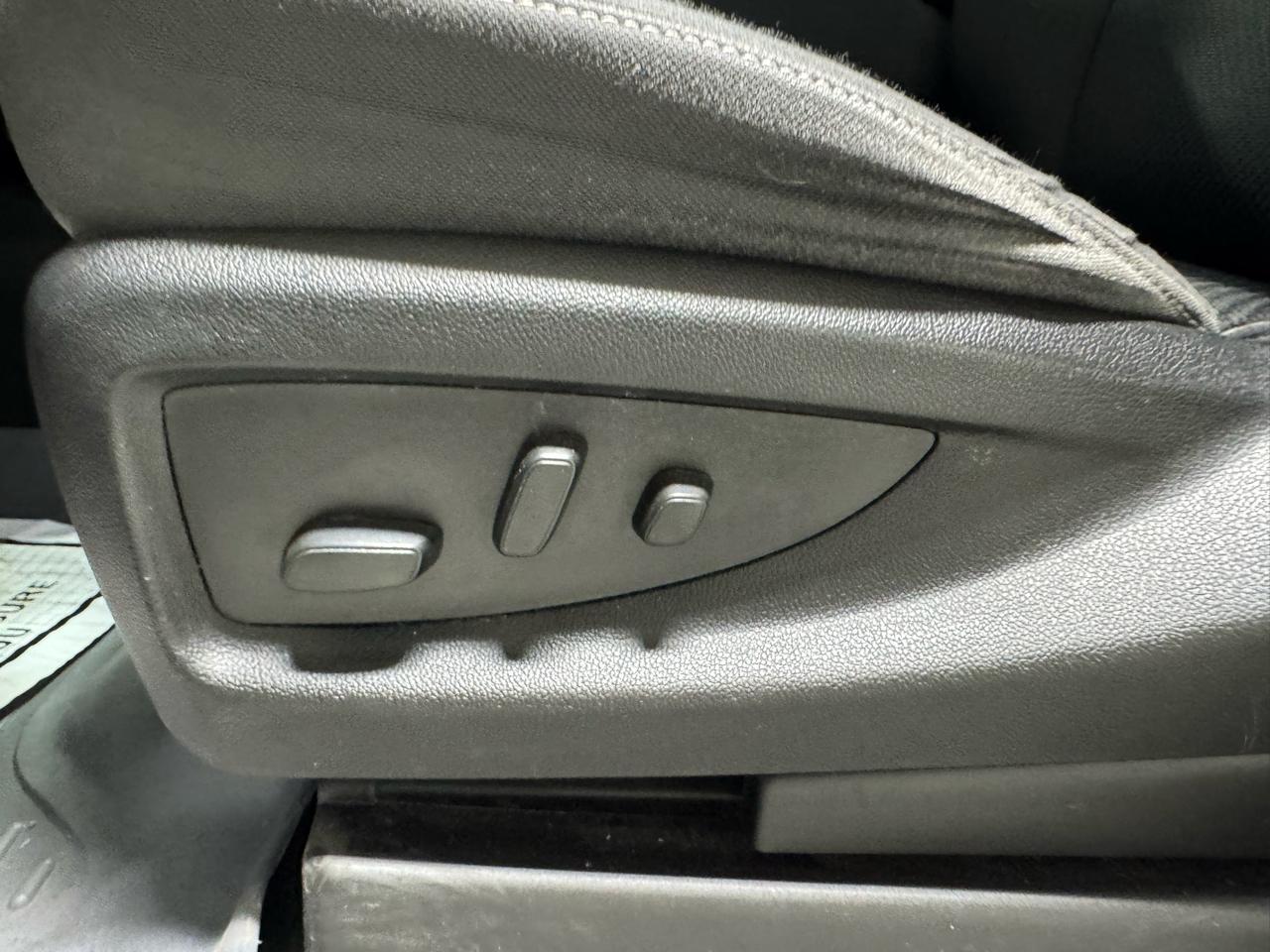 Chevrolet Silverado 1500 4WD Crew Cab 143.5" LT w/1LT 2018