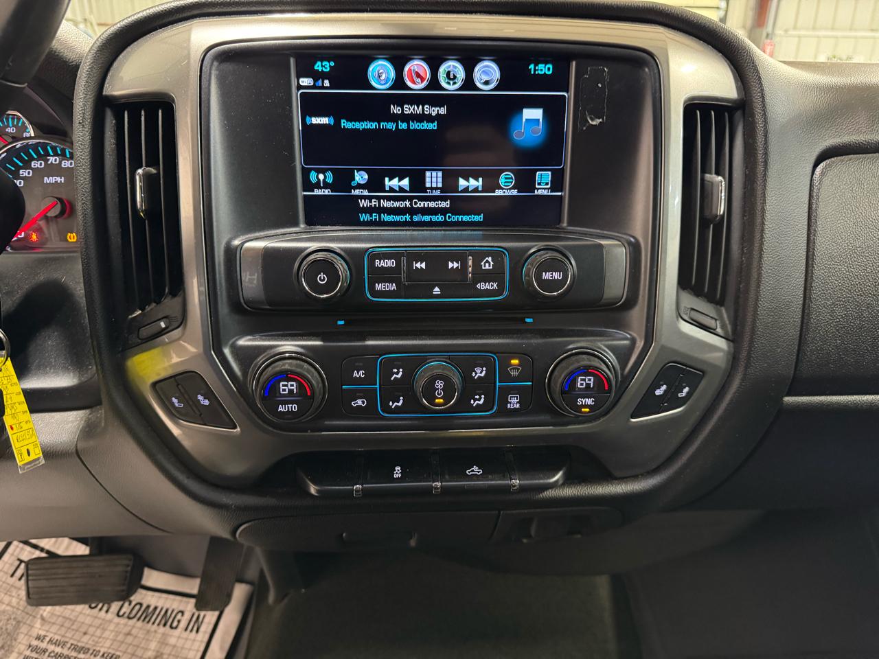 Chevrolet Silverado 1500 4WD Crew Cab 143.5" LT w/1LT 2018