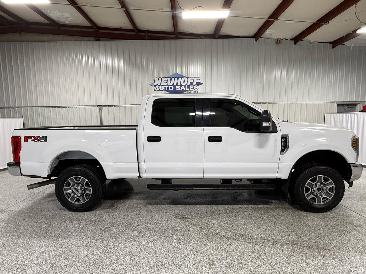 2018 Ford Super Duty F-250 SRW XLT 4WD Crew Cab 6.75' Box