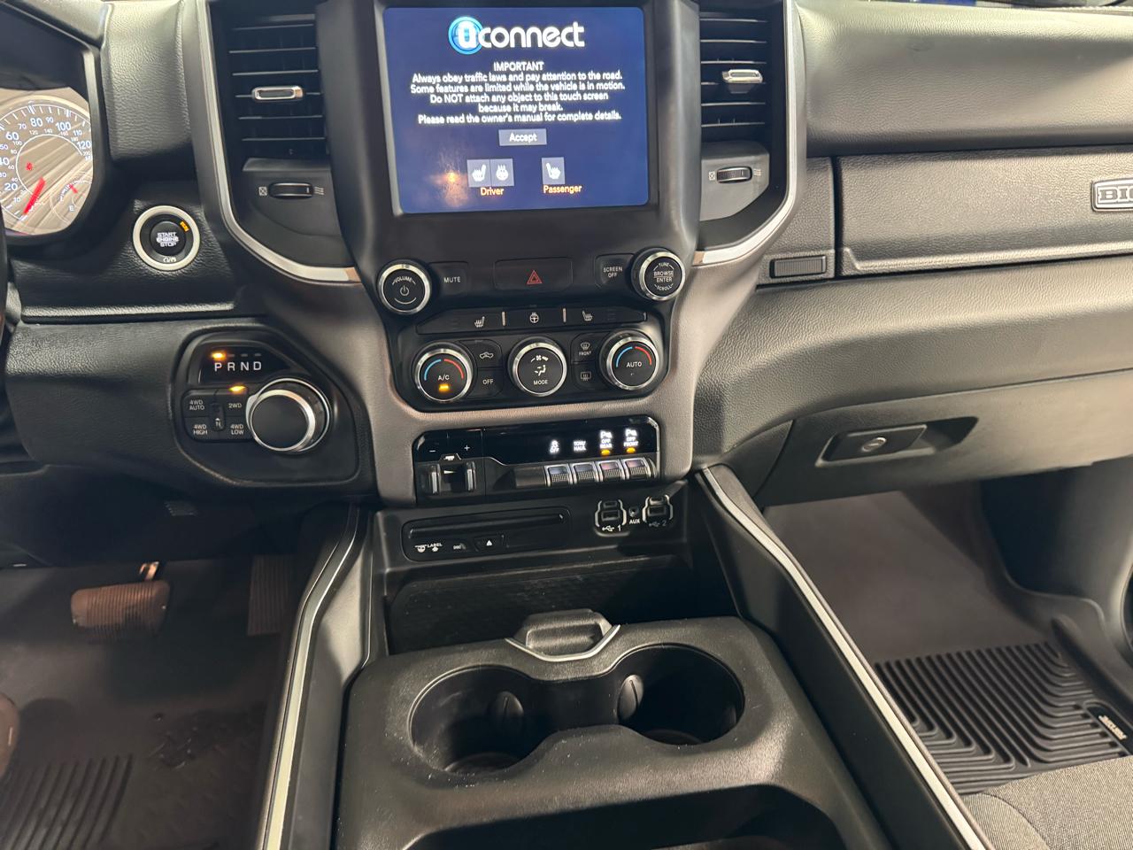 RAM 1500 Big Horn/Lone Star 4x4 Crew Cab 5'7" Box 2019