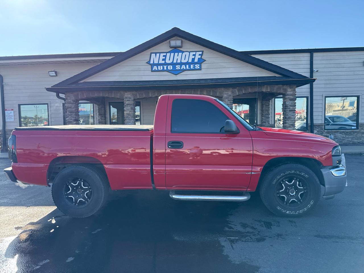 GMC Sierra 1500 Classic 2WD Reg Cab 119.0" Work Truck 2007