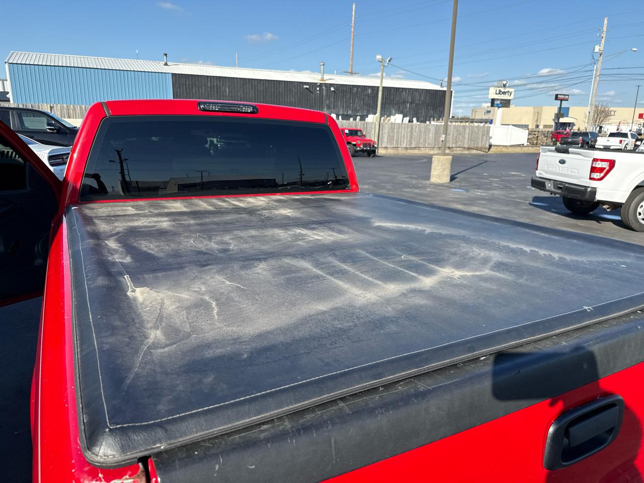 GMC Sierra 1500 Classic 2WD Reg Cab 119.0" Work Truck 2007