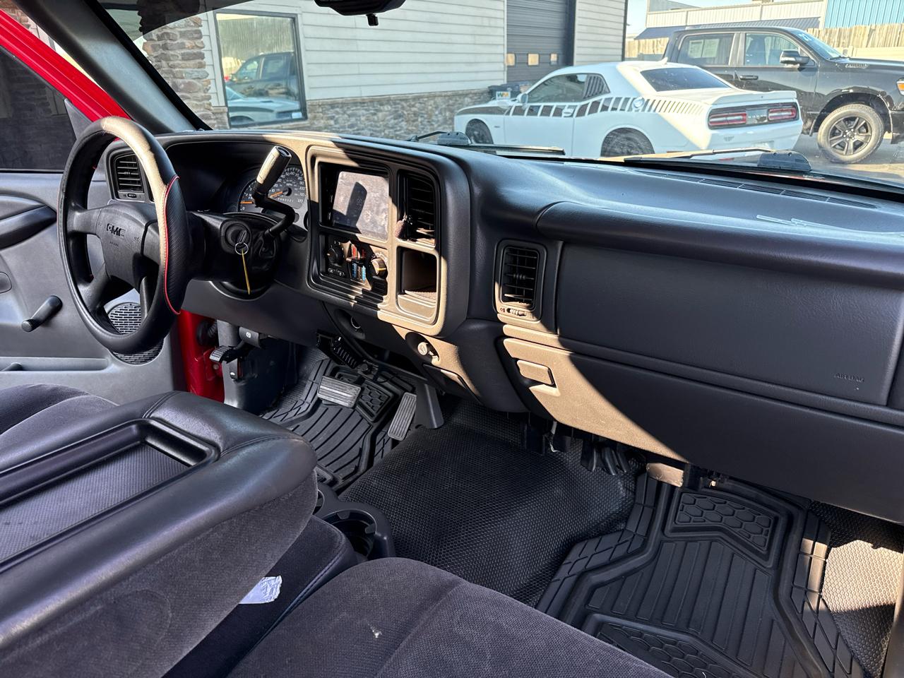 GMC Sierra 1500 Classic 2WD Reg Cab 119.0" Work Truck 2007