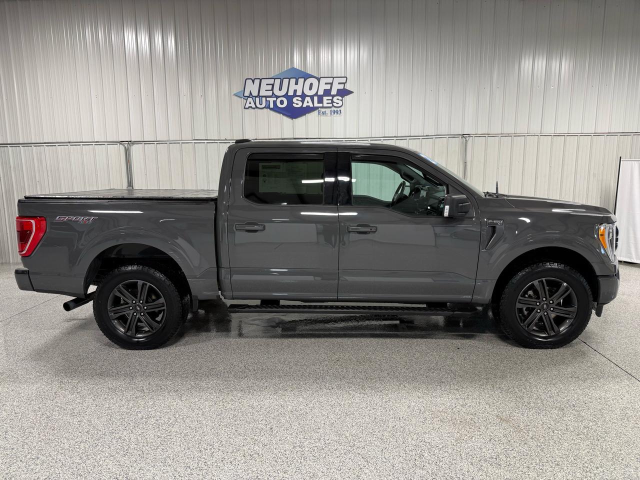 2021 Ford F-150 4WD SuperCrew 145" XLT