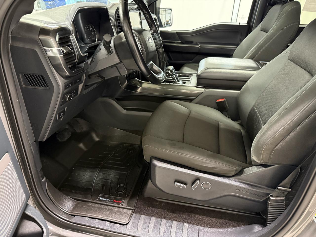 Ford F-150 4WD SuperCrew 145" XLT 2021