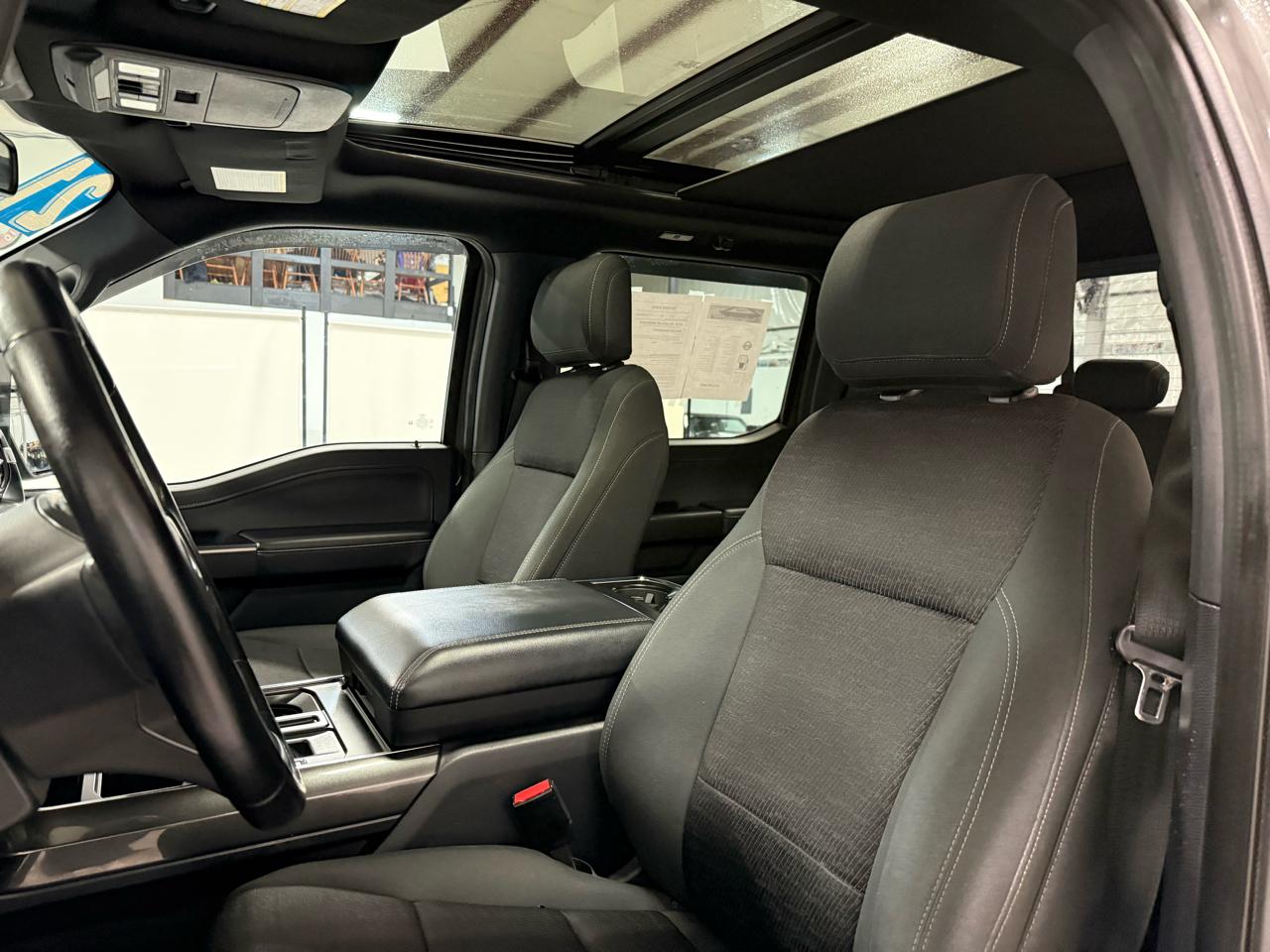 Ford F-150 4WD SuperCrew 145" XLT 2021