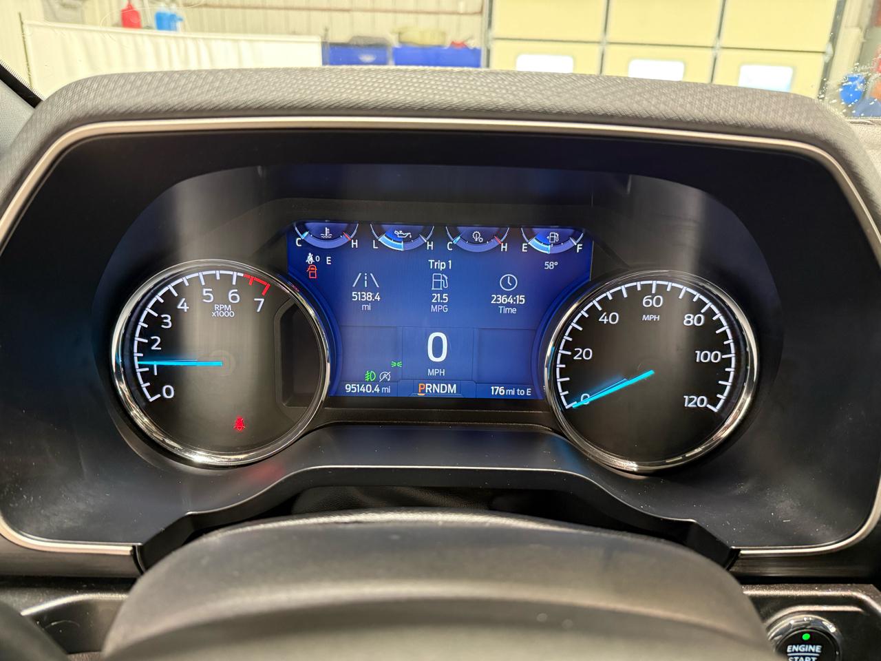 Ford F-150 4WD SuperCrew 145" XLT 2021