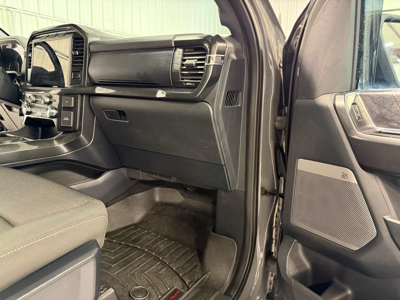 Ford F-150 4WD SuperCrew 145" XLT 2021