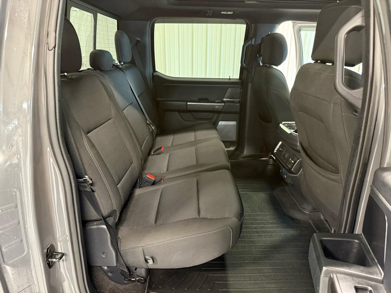 Ford F-150 4WD SuperCrew 145" XLT 2021