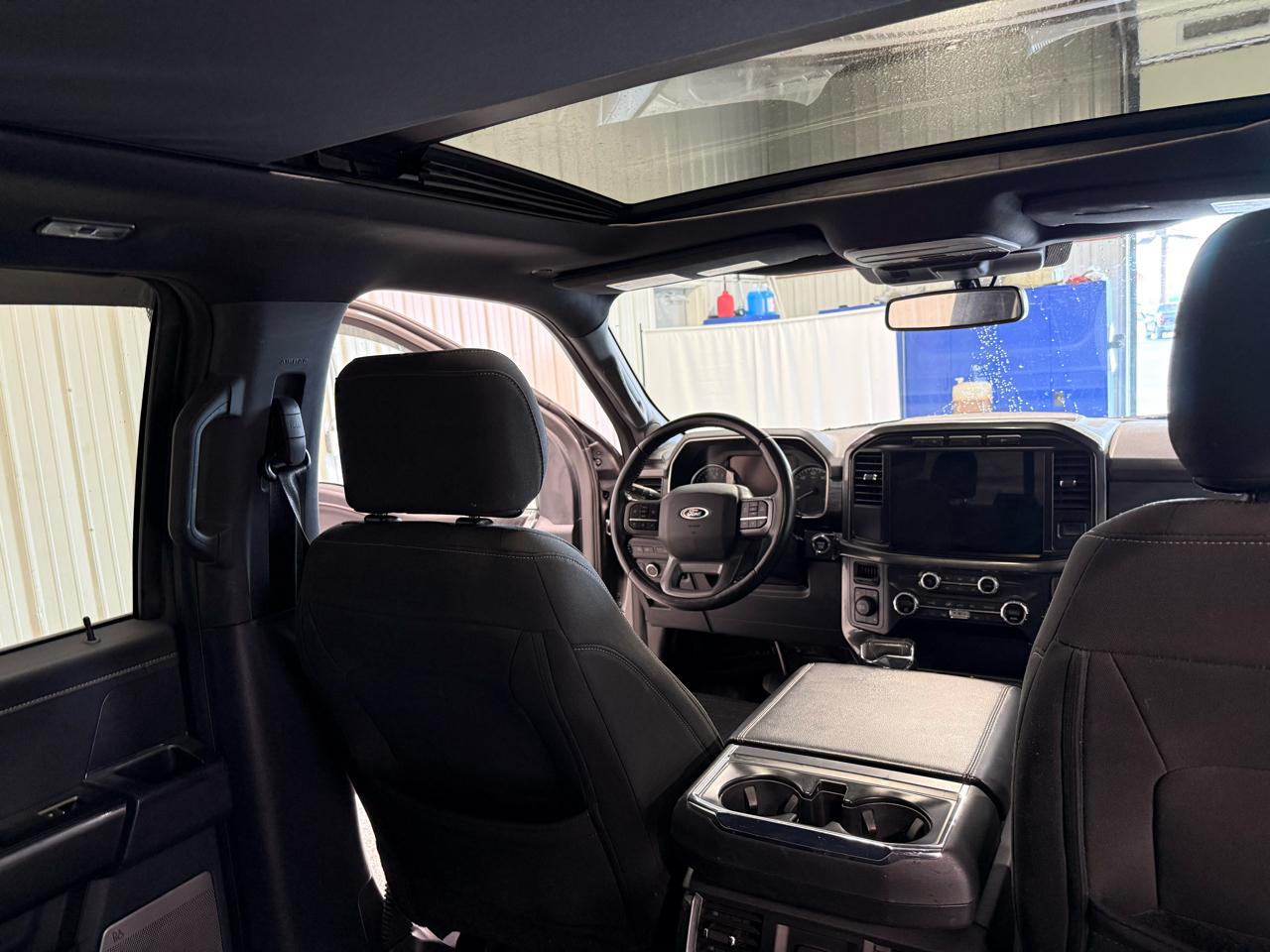 Ford F-150 4WD SuperCrew 145" XLT 2021