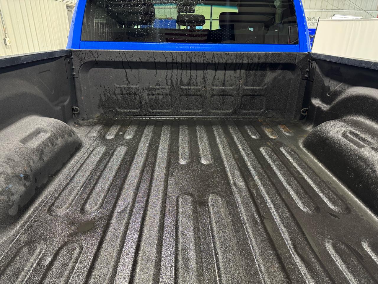 RAM 2500 Tradesman 4x4 Crew Cab 6'4" Box 2017