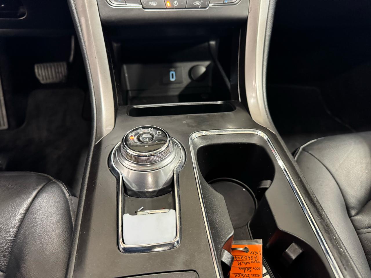 Ford Fusion SE FWD 2017