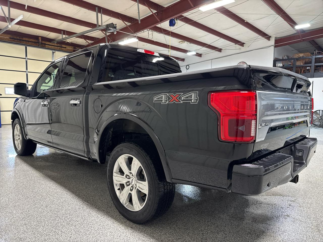 Ford F-150 Platinum 4WD SuperCrew 5.5' Box 2018