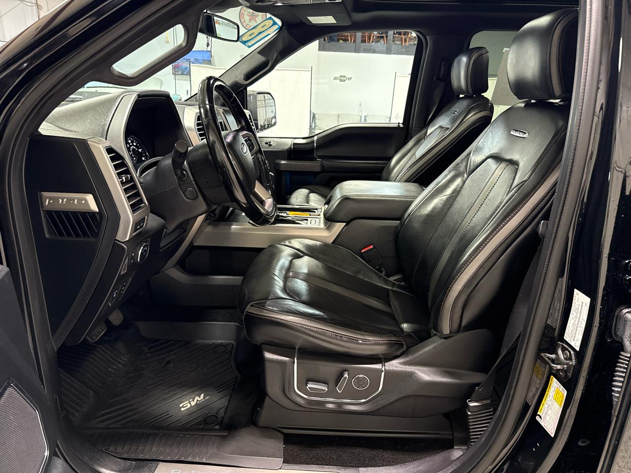 Ford F-150 Platinum 4WD SuperCrew 5.5' Box 2018