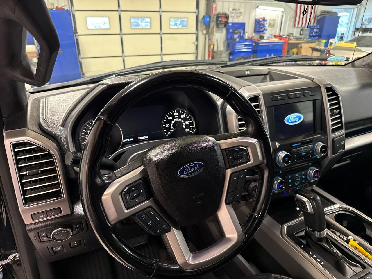 Ford F-150 Platinum 4WD SuperCrew 5.5' Box 2018