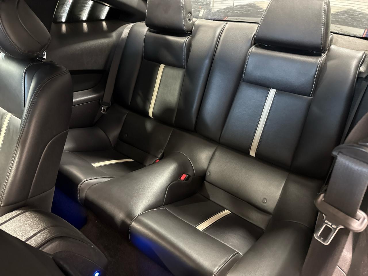 Ford Mustang 2dr Cpe GT 2012