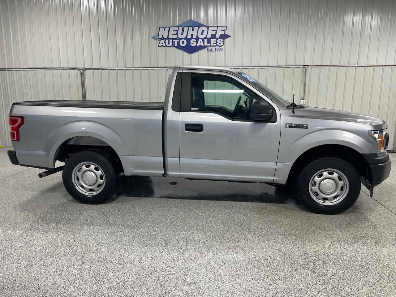 Ford F-150 2WD Reg Cab 122.5" XL 2020