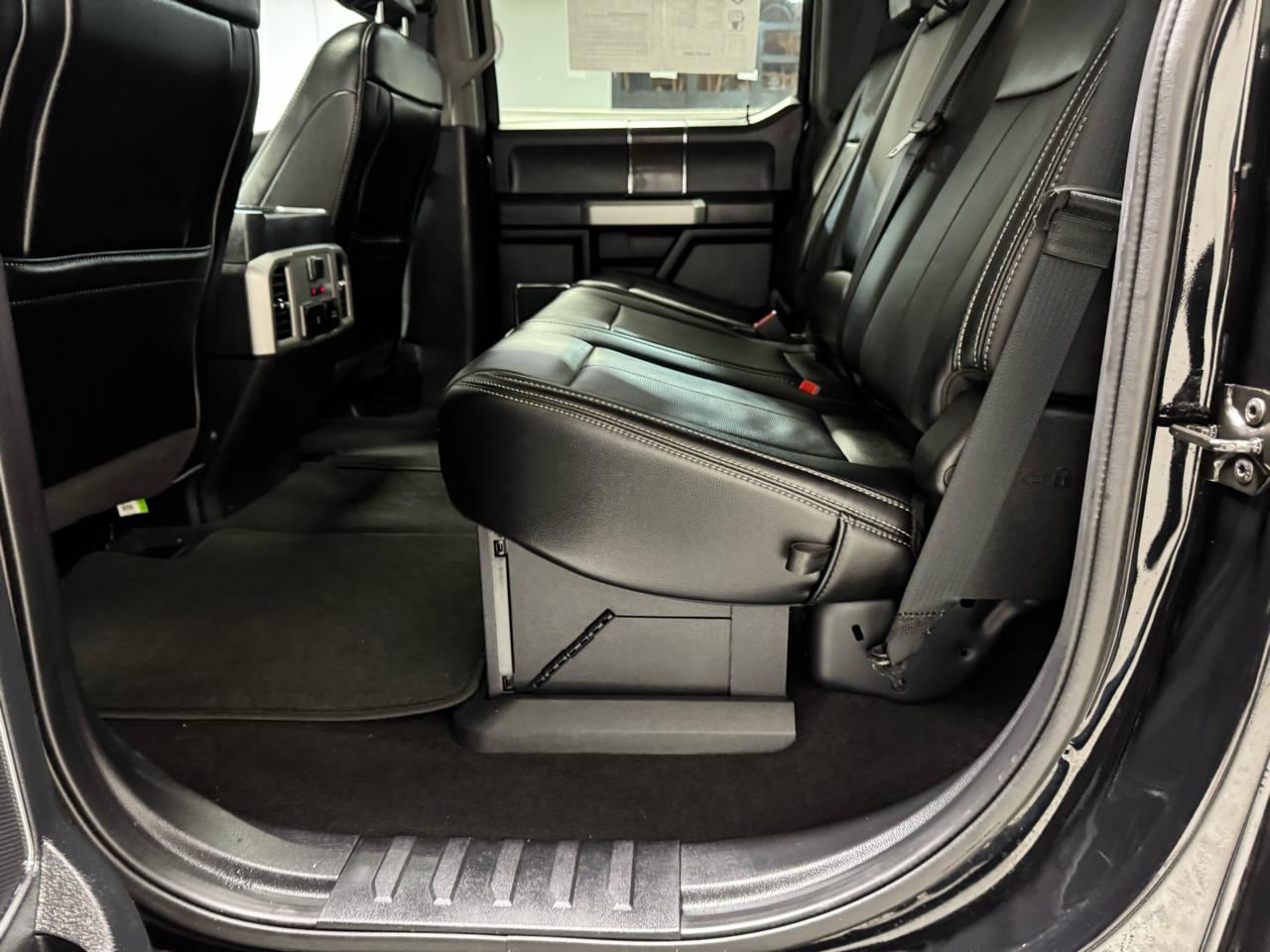 Ford Super Duty F-250 SRW Lariat 4WD Crew Cab 6.75' Box 2020