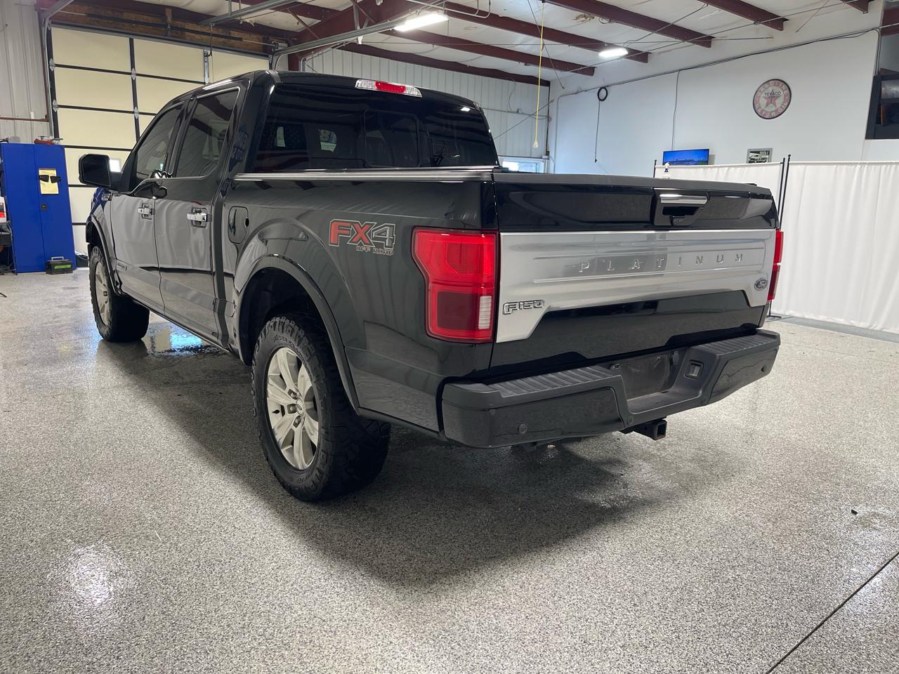 Ford F-150 Platinum 4WD SuperCrew 5.5' Box 2018