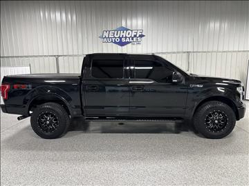 2015 Ford F-150 4WD SuperCrew 157" Lariat