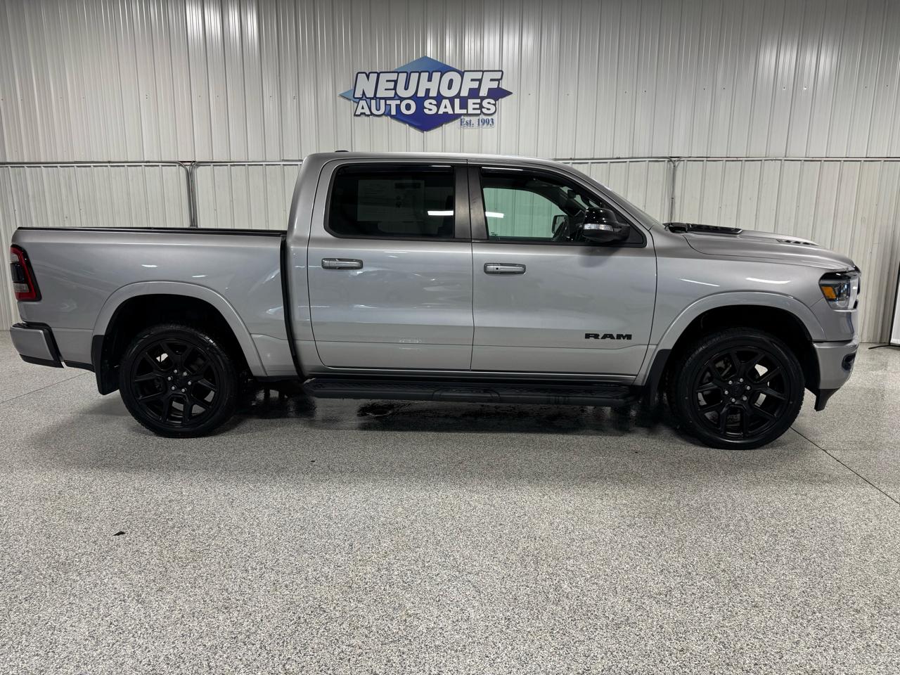 2022 RAM 1500 Laramie 4x4 Crew Cab 5'7" Box