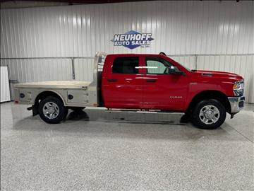 2020 RAM 3500 Tradesman 4x4 Crew Cab 8' Box