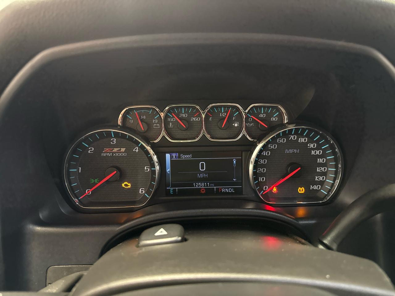 Chevrolet Silverado 1500 4WD Crew Cab 143.5" LT w/2LT 2017