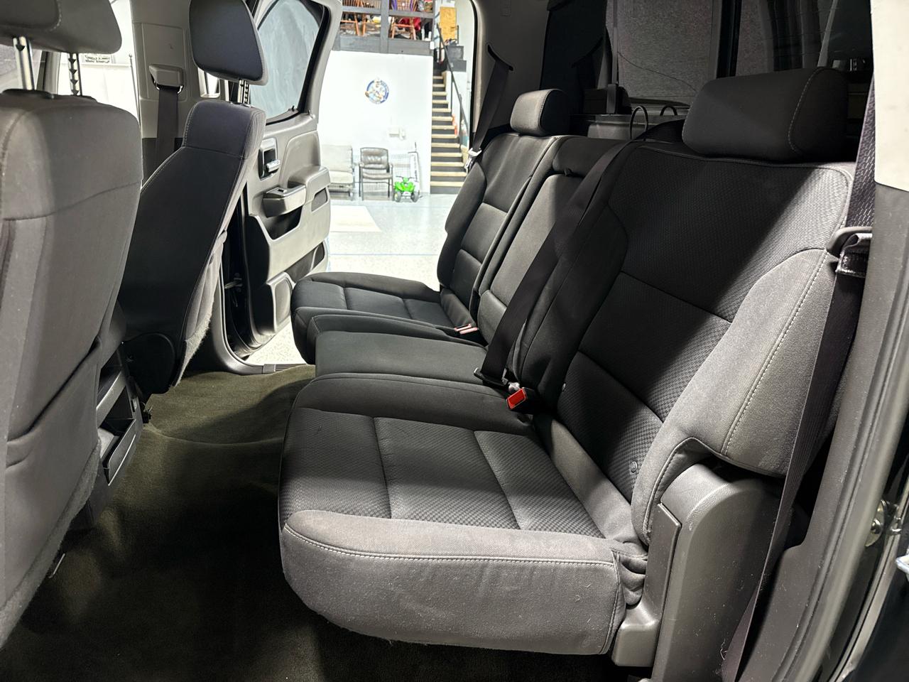 Chevrolet Silverado 1500 4WD Crew Cab 143.5" LT w/2LT 2017