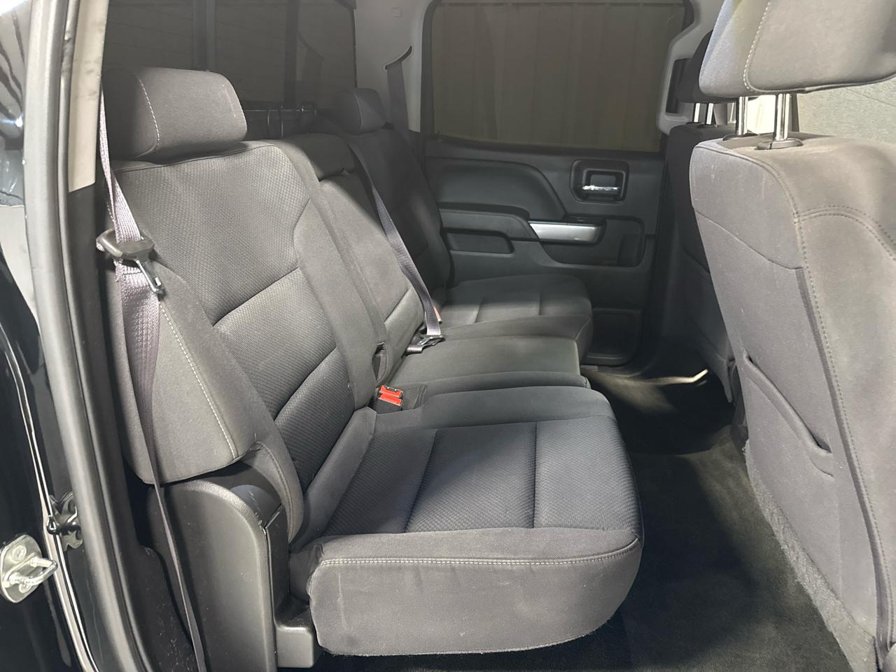 Chevrolet Silverado 1500 4WD Crew Cab 143.5" LT w/2LT 2017