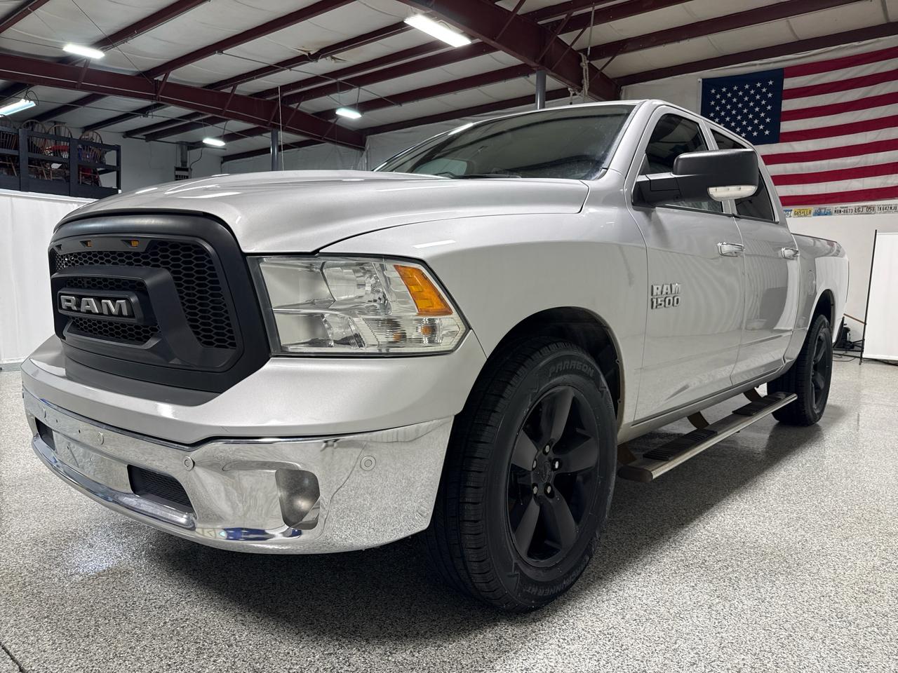 RAM 1500 2WD Crew Cab 140.5" Big Horn 2016
