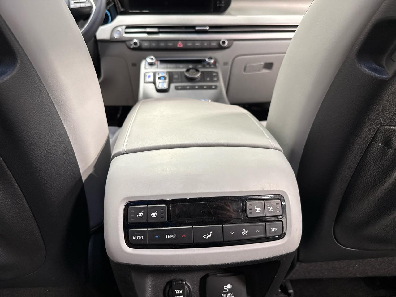 Hyundai Palisade SEL FWD 2023