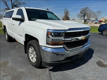 2017 Chevrolet Silverado 1500 4WD Reg Cab 133.0" LT w/1LT