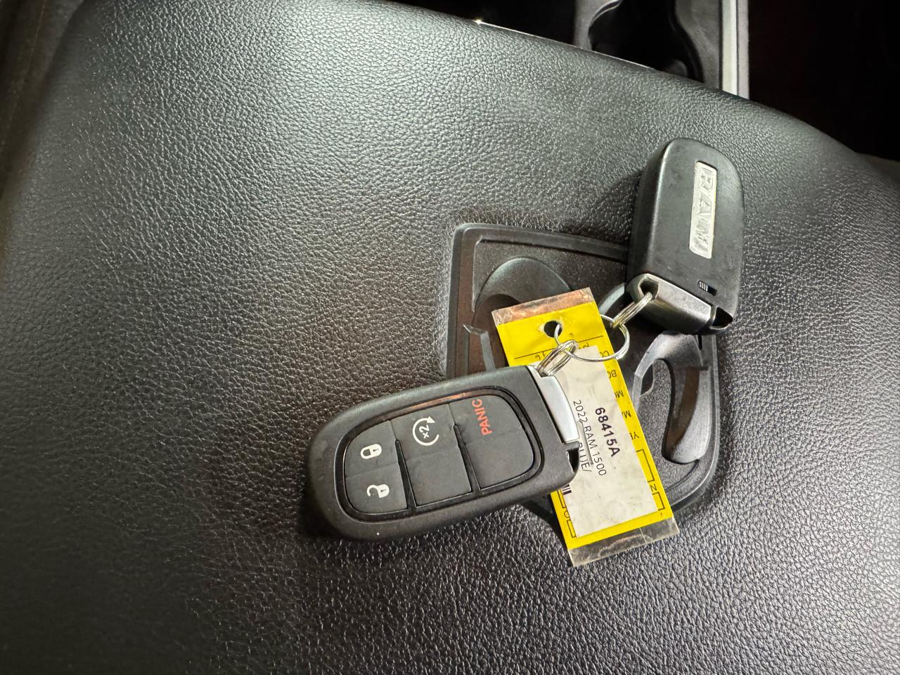 RAM 1500 Classic Warlock 4x4 Quad Cab 6'4" Box 2022