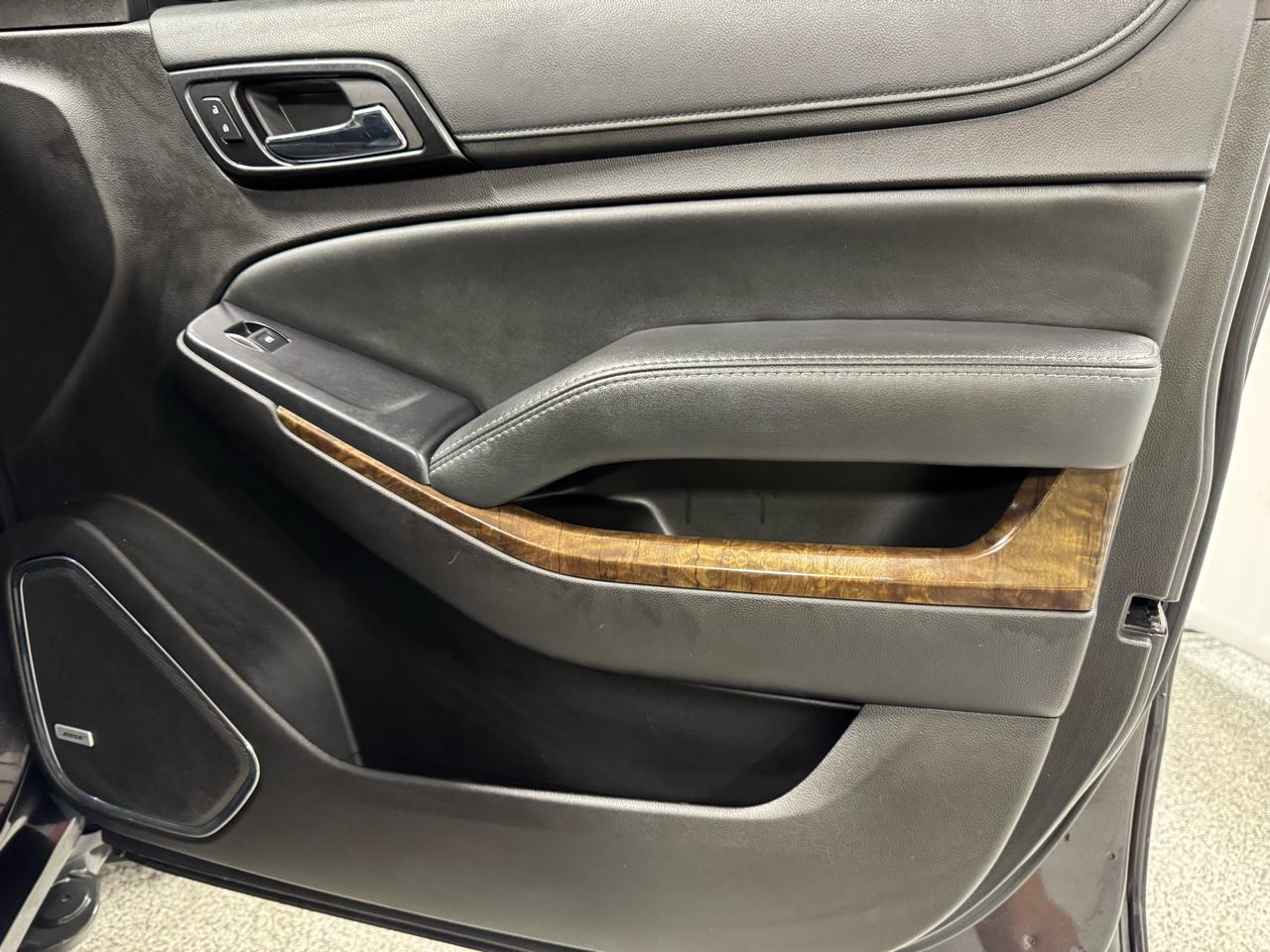 Chevrolet Tahoe 4WD 4dr LT 2016