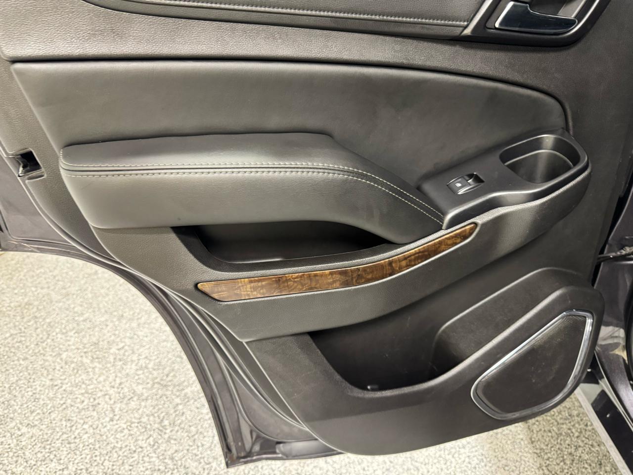 Chevrolet Tahoe 4WD 4dr LT 2016